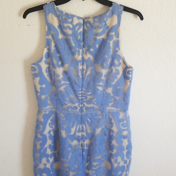 Dress - Picture 2 of 4